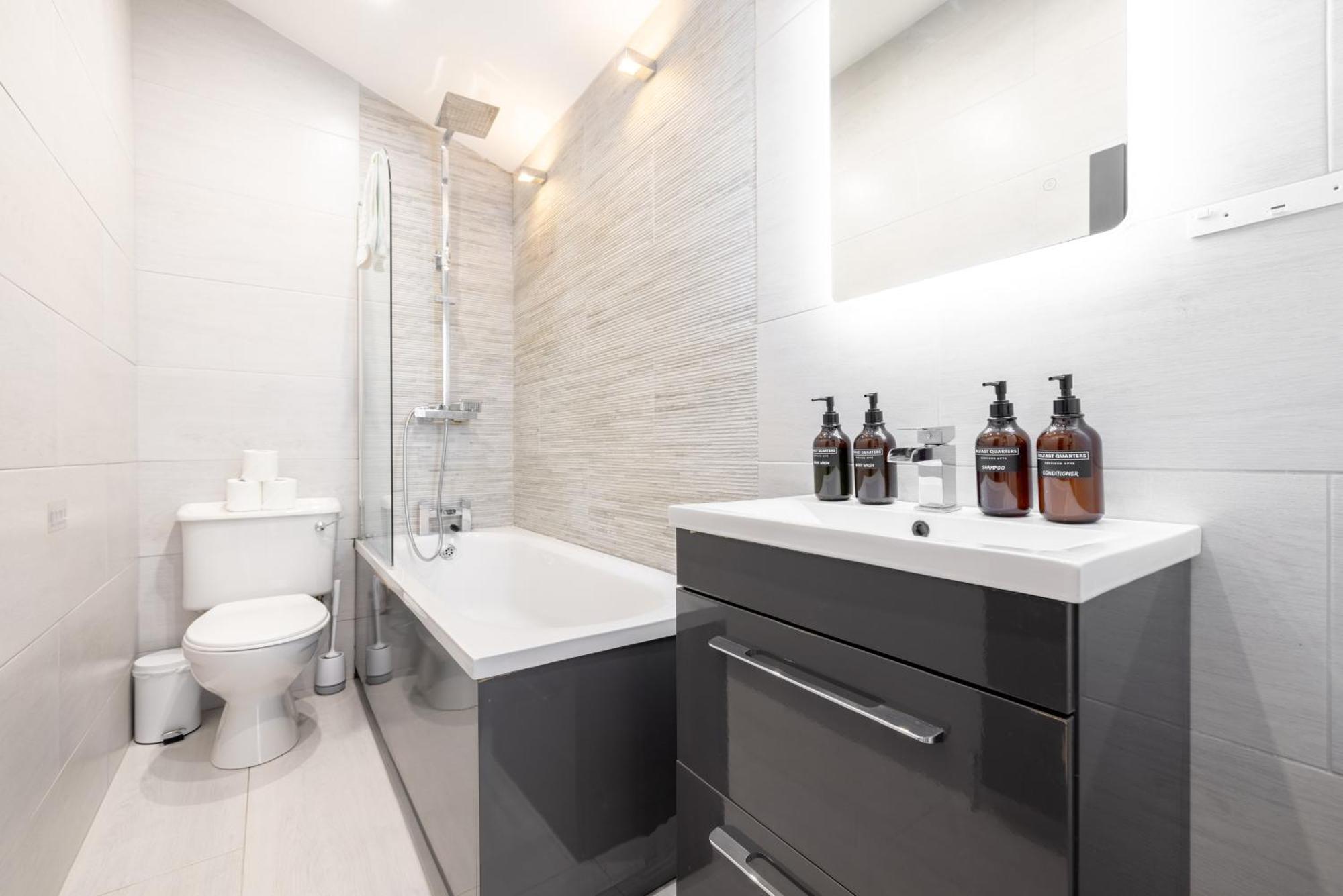 Belfast Quarters- Whitehall Sq Екстер'єр фото